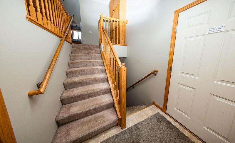 2030 Joes Lake Rd SE, Cambridge, MN 55008