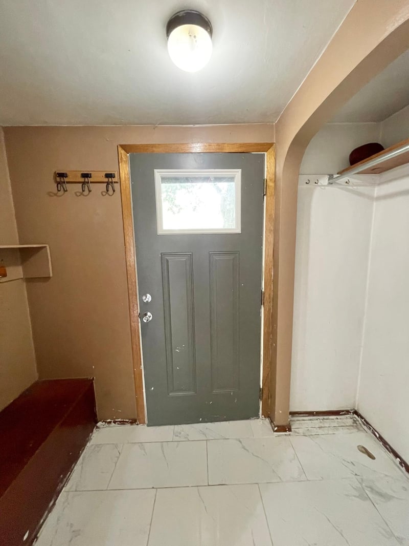 111 N Park Ave, Springfield, MN 56087