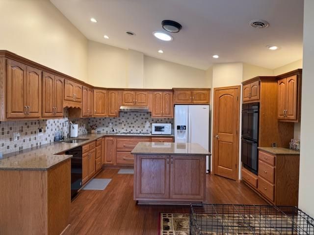 857 W Burns Valley Rd, Winona, MN 55987