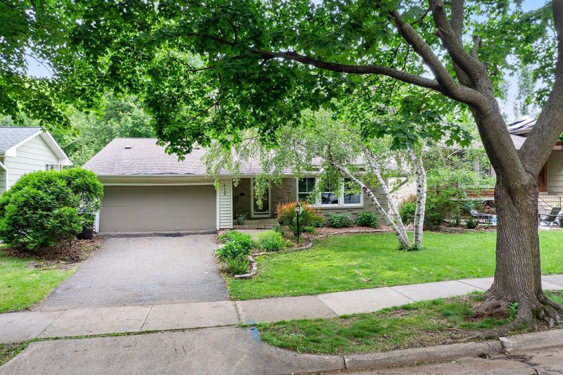 4120 Washburn Ave S, Minneapolis, MN 55410