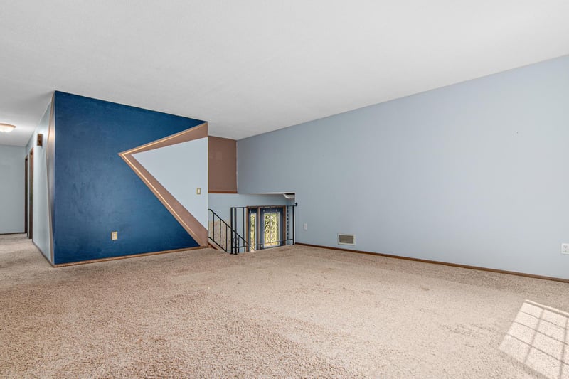 18905 Yalta St NE, East Bethel, MN 55092