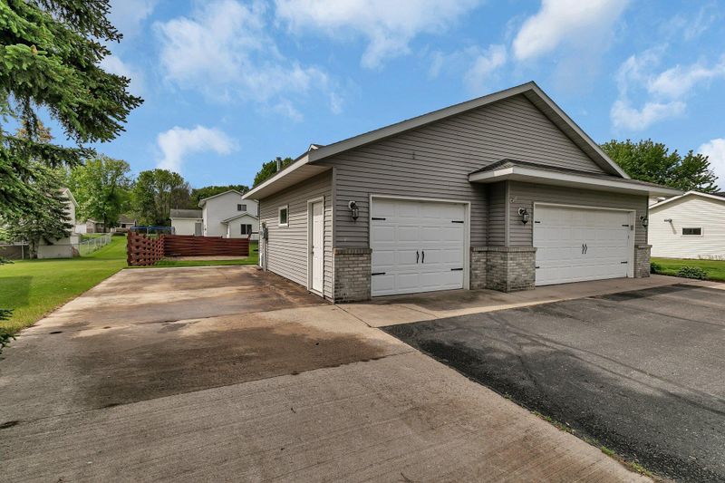 525 Walnut St, Cold Spring, MN 56320