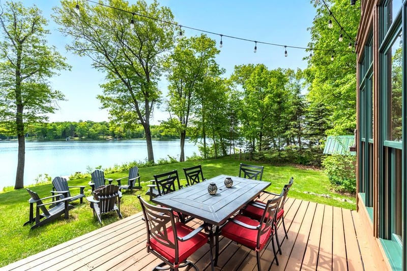 19260 Lakewood Dr, Deerwood, MN 56444