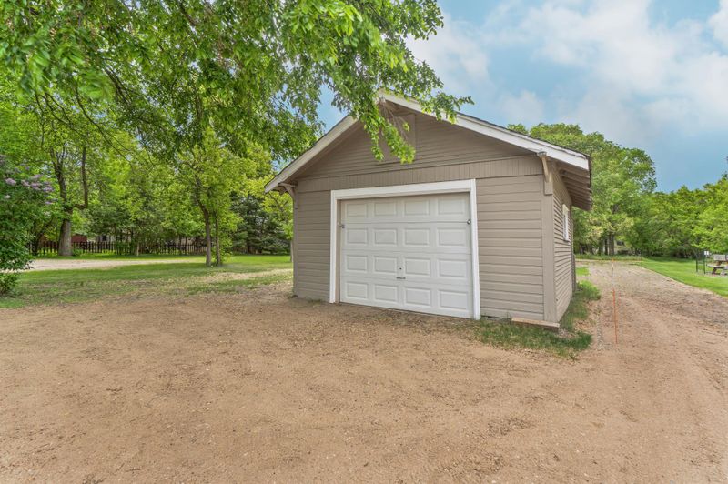 716 15th St NW, Bemidji, MN 56601