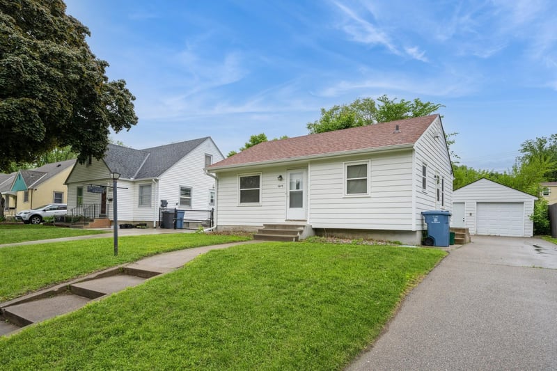 3425 Cleveland St NE, Minneapolis, MN 55418