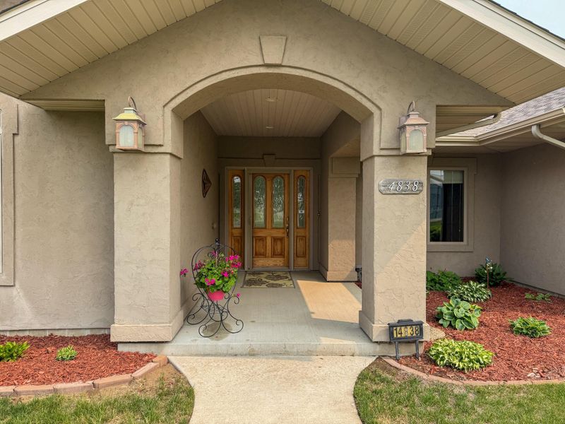 14838 Pine Ave, Little Falls, MN 56345