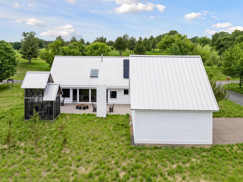 189 Kingfisher Ln, Marine On Saint Croix, MN 55047