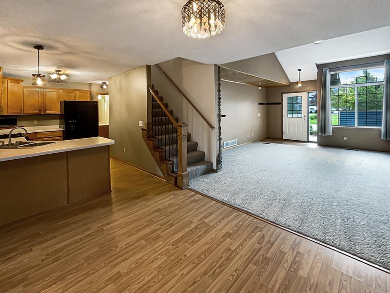 2002 Willow Cir, Centerville, MN 55038
