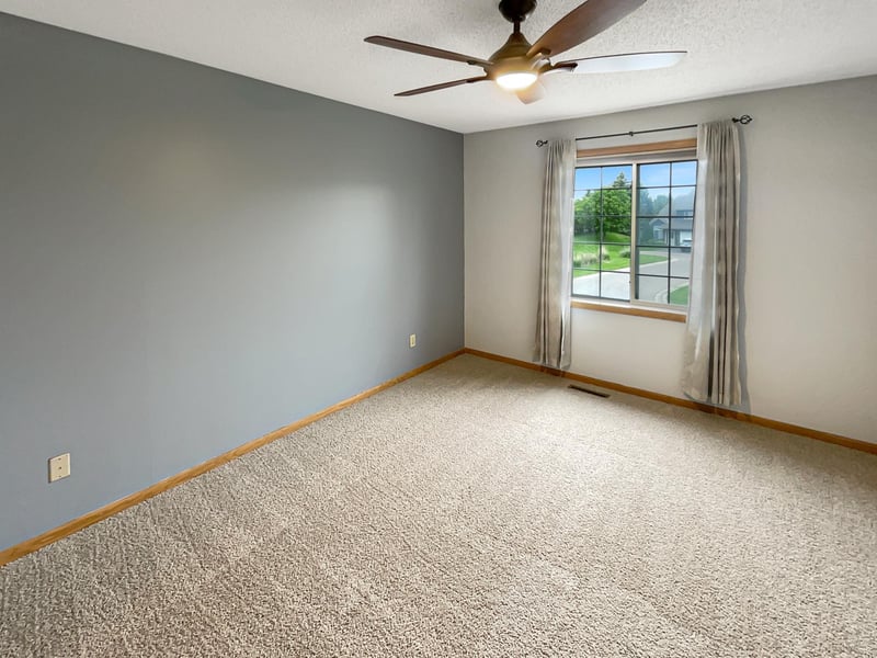 2002 Willow Cir, Centerville, MN 55038