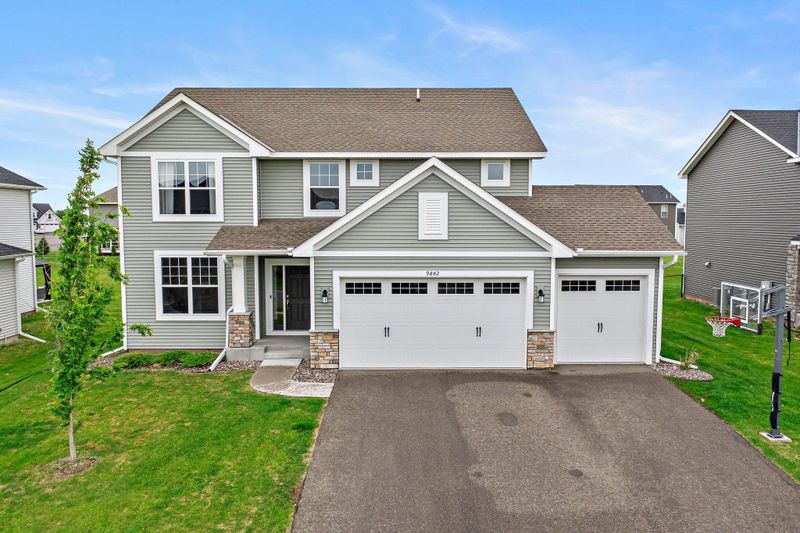 9842 51st St NE, Saint Michael, MN 55376