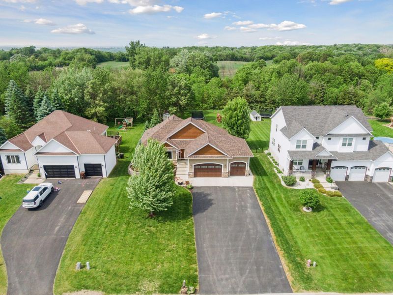 227 Maple Ln, Jordan, MN 55352