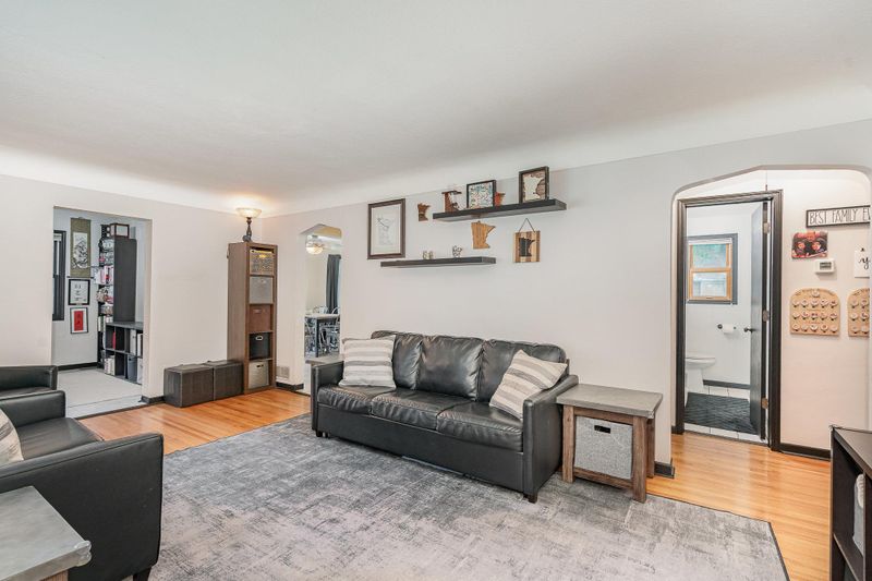4101 Welcome Ave N, Robbinsdale, MN 55422