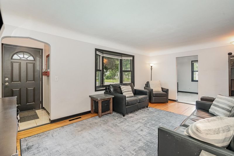 4101 Welcome Ave N, Robbinsdale, MN 55422