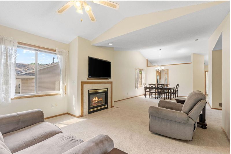 940 105th Ave NW, Coon Rapids, MN 55433
