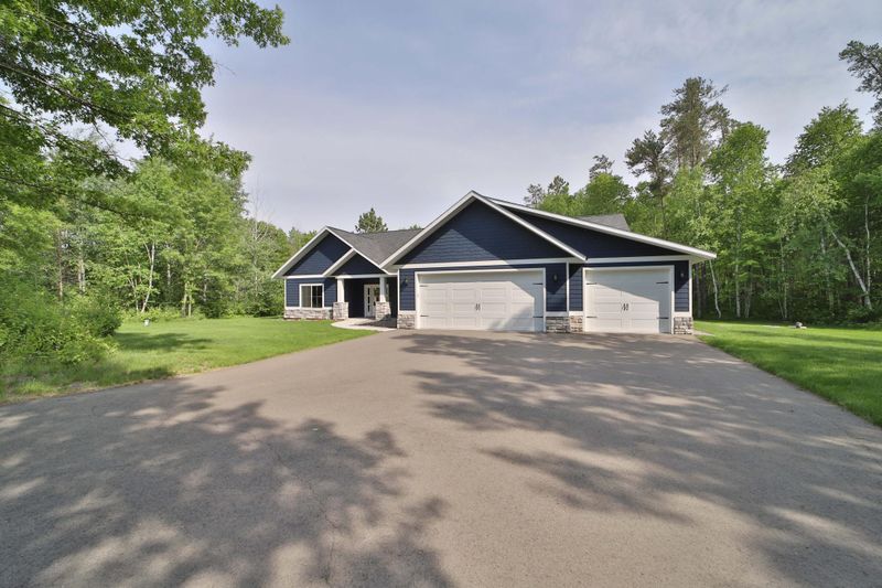 16460 Sanctuary Way, Brainerd, MN 56401