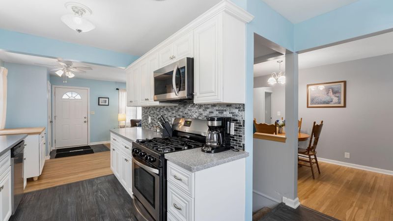 6318 Kyle Ave N, Brooklyn Center, MN 55429