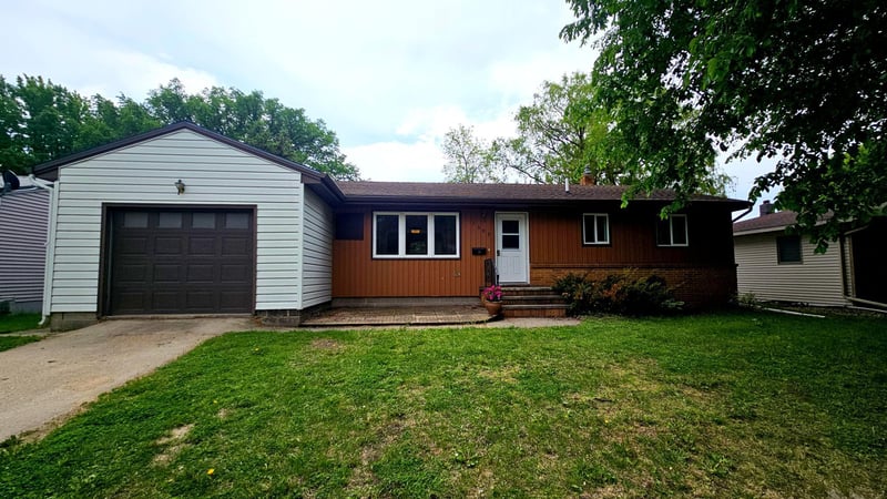 1309 Elm Ave N, Wheaton, MN 56296