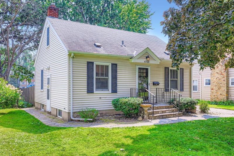 6729 Queen Ave S, Richfield, MN 55423