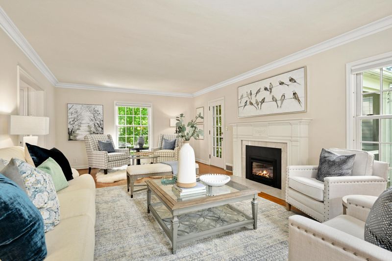 1427 W Minnehaha Pw, Minneapolis, MN 55419