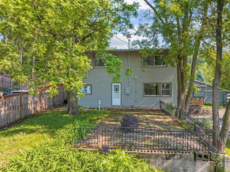 1015 19th Ave NE, Rochester, MN 55906