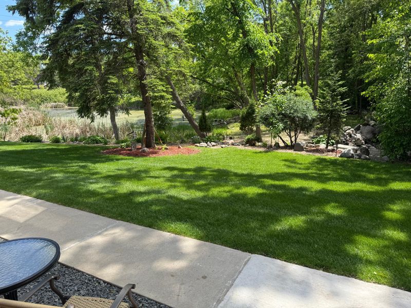 8942 Underwood Ln N, Maple Grove, MN 55369