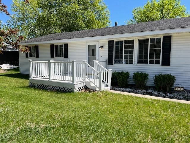633 4th Ave SW, Perham, MN 56573