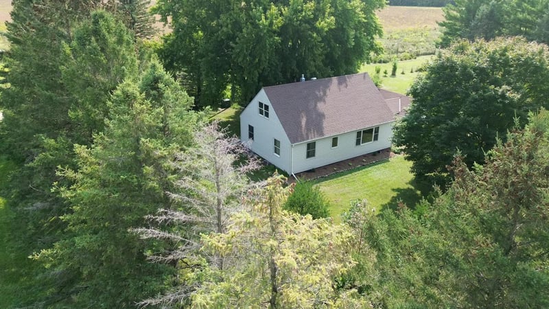 10968 State Highway 105, Lyle, MN 55953