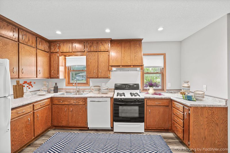 6140 Aldrich Ave N, Brooklyn Center, MN 55430