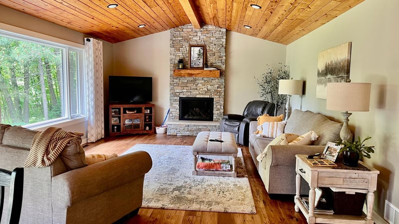 24365 Hickory Trl, Park Rapids, MN 56470