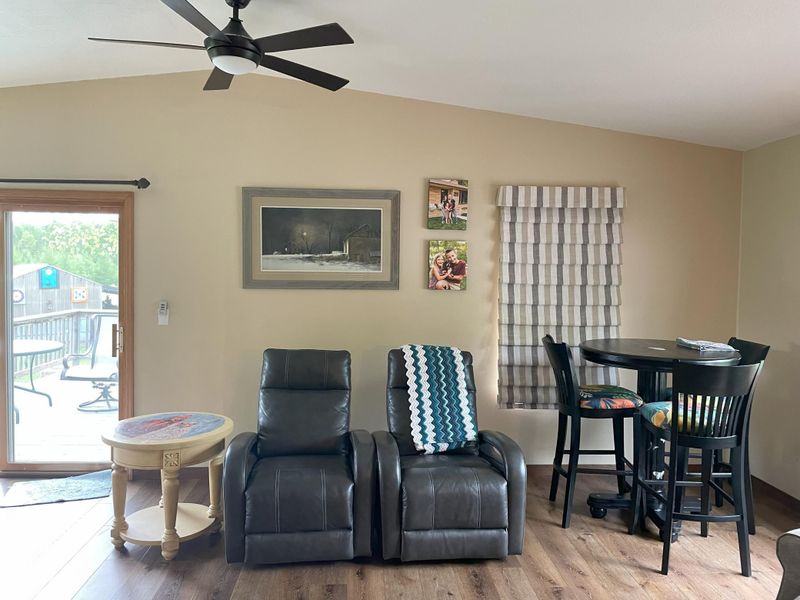 358 18th Ave NW, Baudette, MN 56623