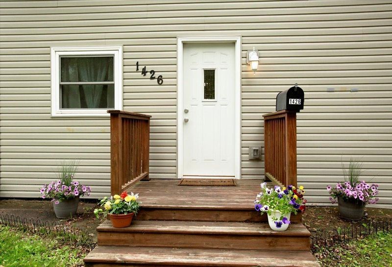 1426 Knapp St, Menomonie, WI 54751