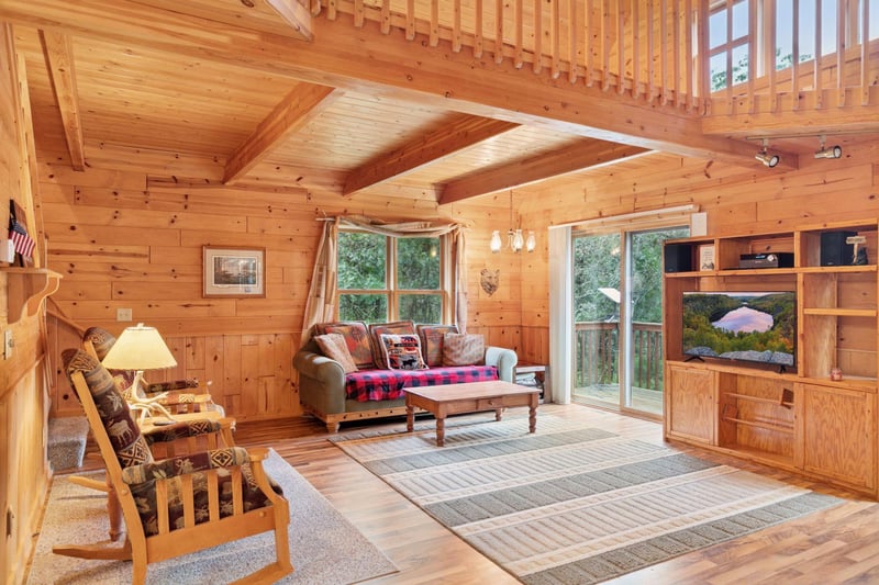 6984 E Boop Rd, Gordon, WI 54838