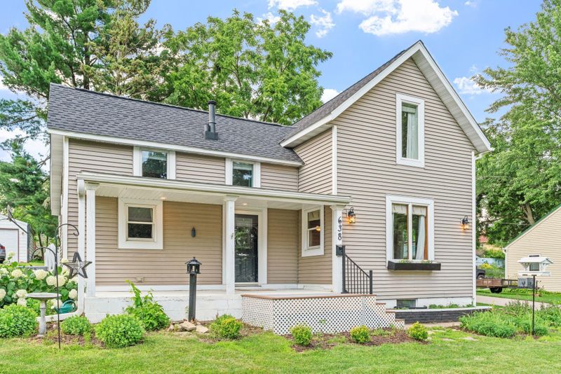 638 7th St W, Hastings, MN 55033
