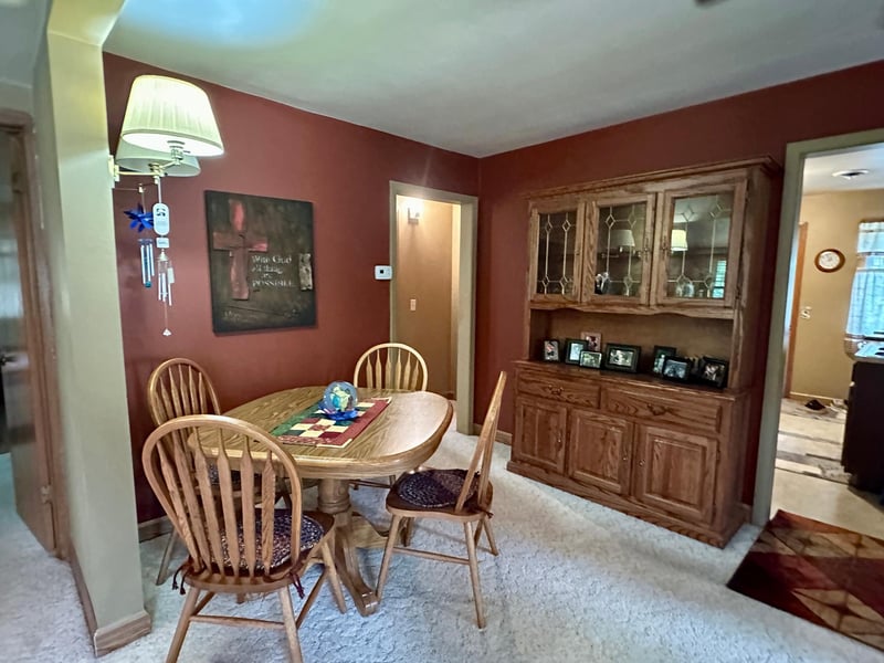 104 E 1st St, Hardwick, MN 56134
