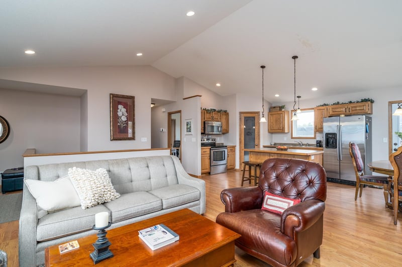 1022 Wilson Ave, Crookston, MN 56716