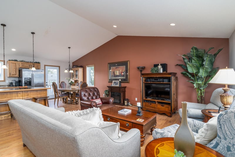 1022 Wilson Ave, Crookston, MN 56716
