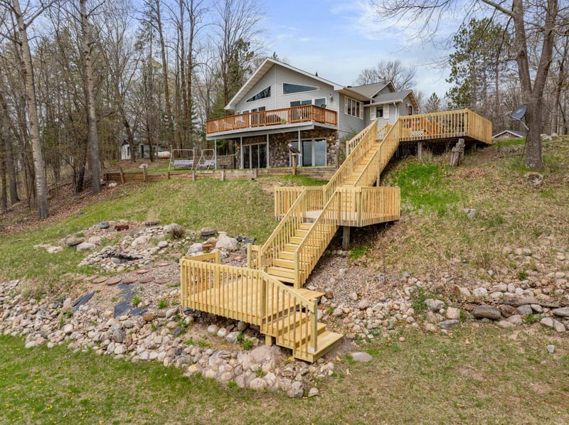 16227 W Bay Dr, Pengilly, MN 55775