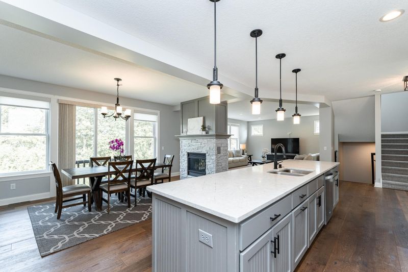 3319 Coneflower Ln SW, Rochester, MN 55902