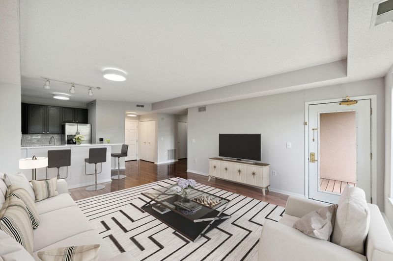 615 N 1st St #405, Minneapolis, MN 55401