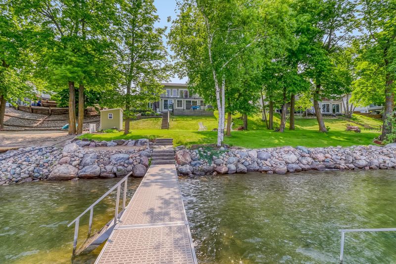 2284 Long Lake Rd, Detroit Lakes, MN 56501