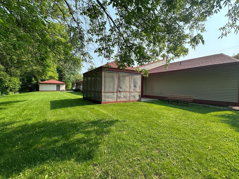 169 Hambroer St N, Eden Valley, MN 55329