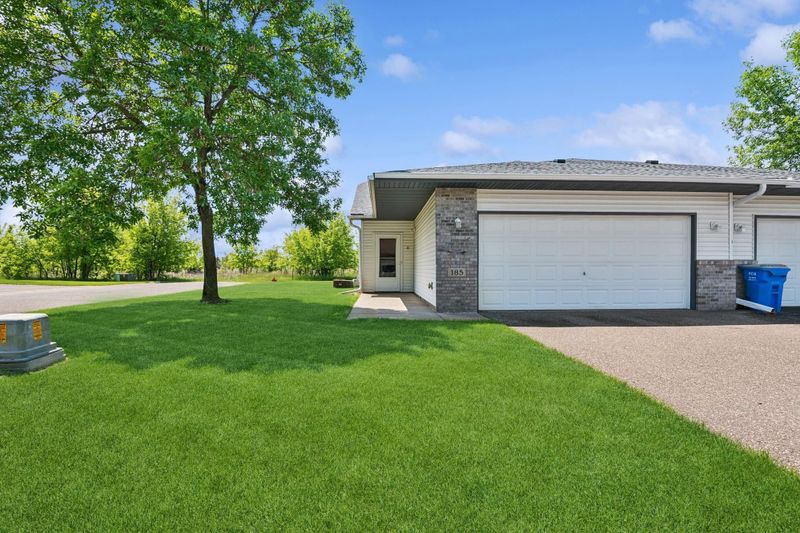 185 21st Ave SW, Cambridge, MN 55008
