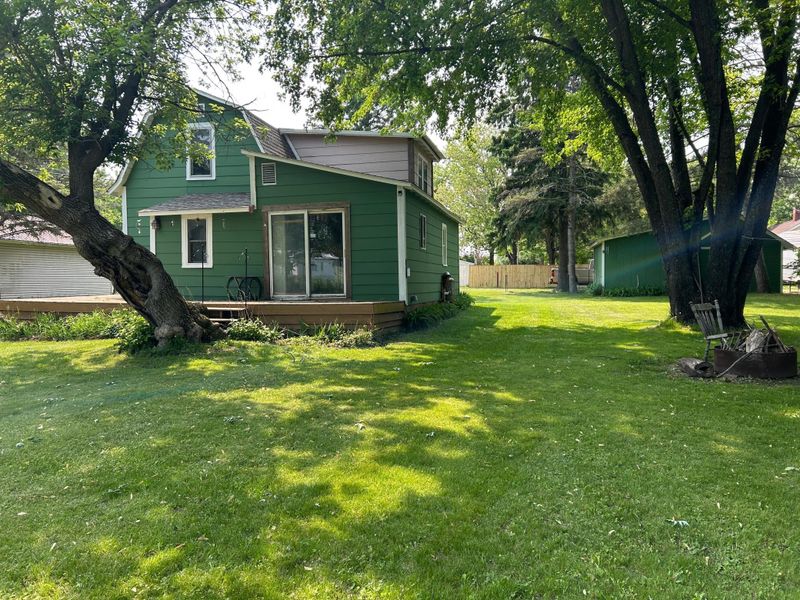 206 N 5th Ave, Palisade, MN 56469