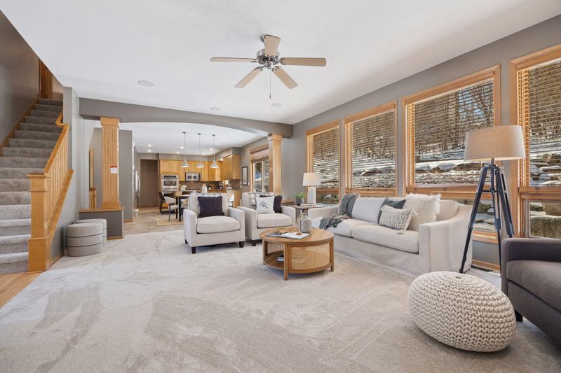 1496 Pinetree Trl, Eagan, MN 55122