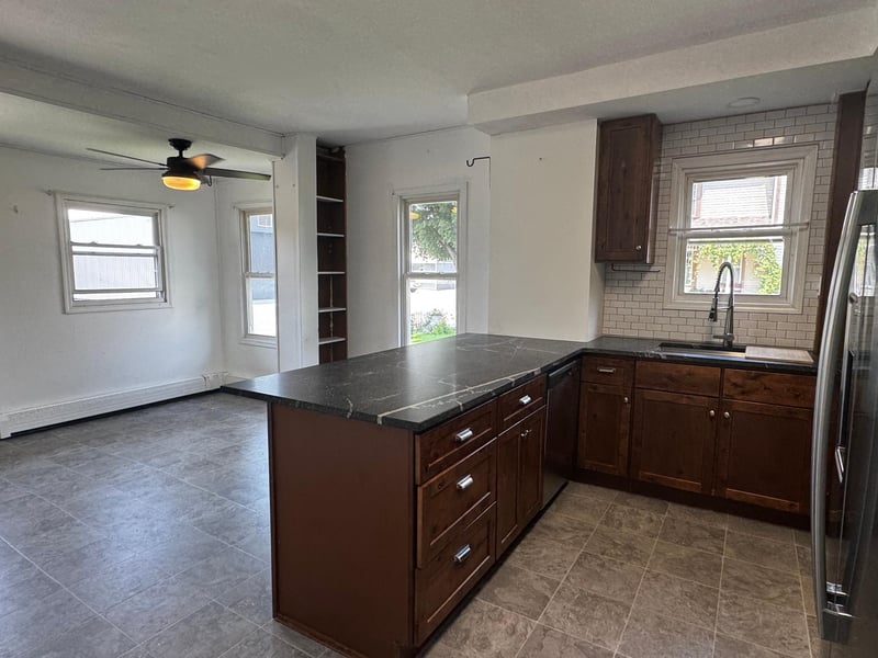 20 2nd Ave SE, Young America, MN 55397