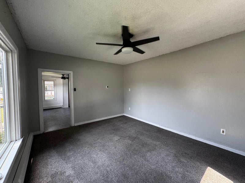 20 2nd Ave SE, Young America, MN 55397