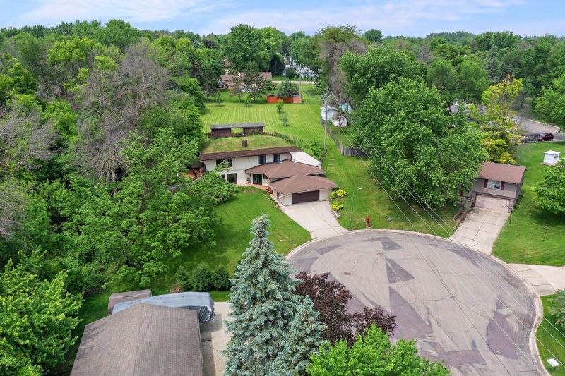635 Cherry Pl, Owatonna, MN 55060
