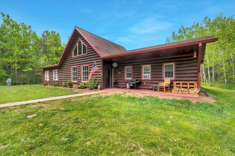 4985 S Sam Anderson Rd, South Range, WI 54874