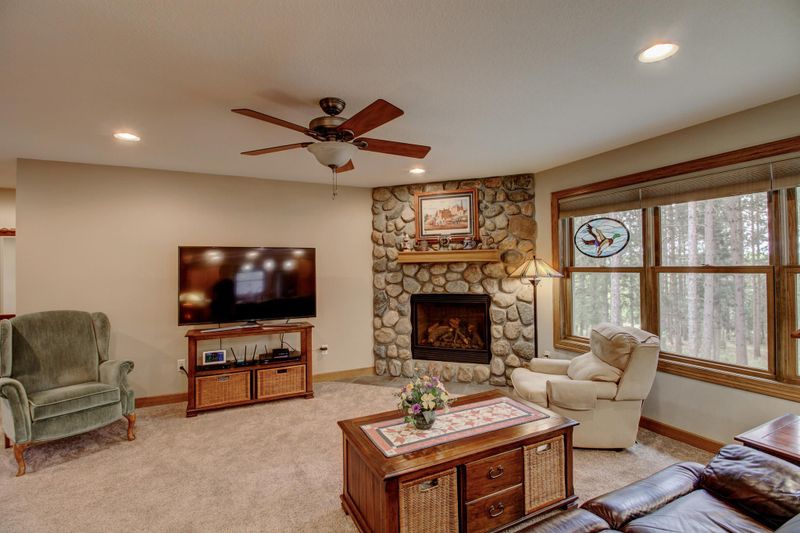 20929 Faron Dr, Nevis, MN 56467