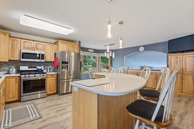 4910 Upper 148th Ct, Apple Valley, MN 55124